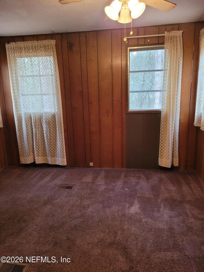 Building Photo - 540 FL-26