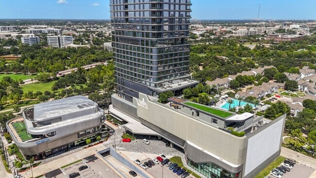 Building Photo - 1711 Allen Pkwy