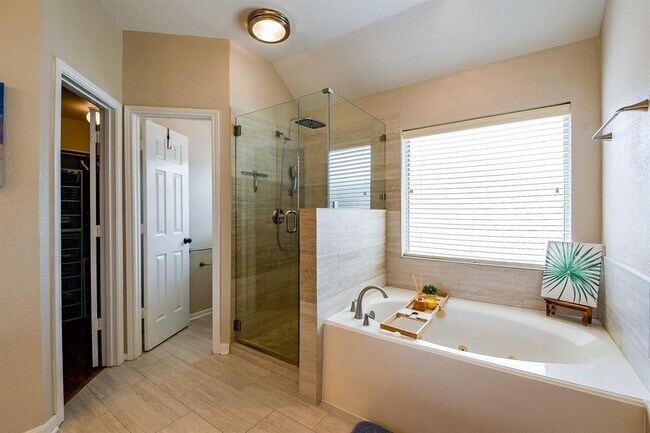 Building Photo - 20815 Winlock Trace Dr