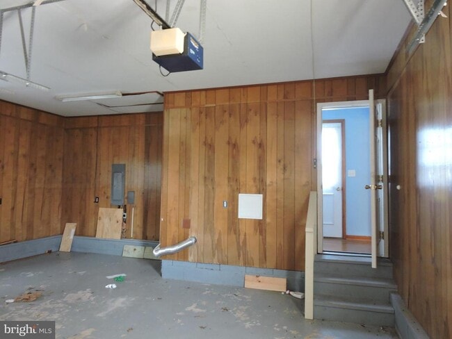Building Photo - 34478 Roxana Rd