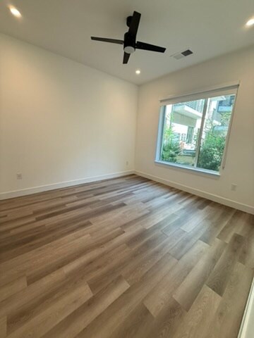 Building Photo - 1301 S Lamar Blvd