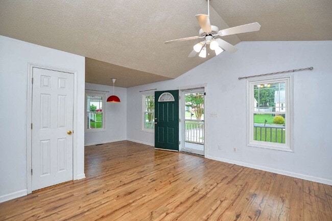 Building Photo - Fort Mill 2-bedroom, 1-bath rental home with a fenced backyard and solar panels | $1,895/month