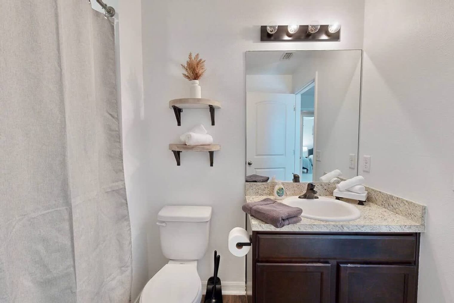 Building Photo - 6367 Enterprise Dr