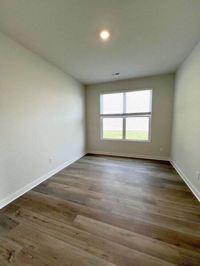Building Photo - New Construction--Gorgeous and Move-In Ready!