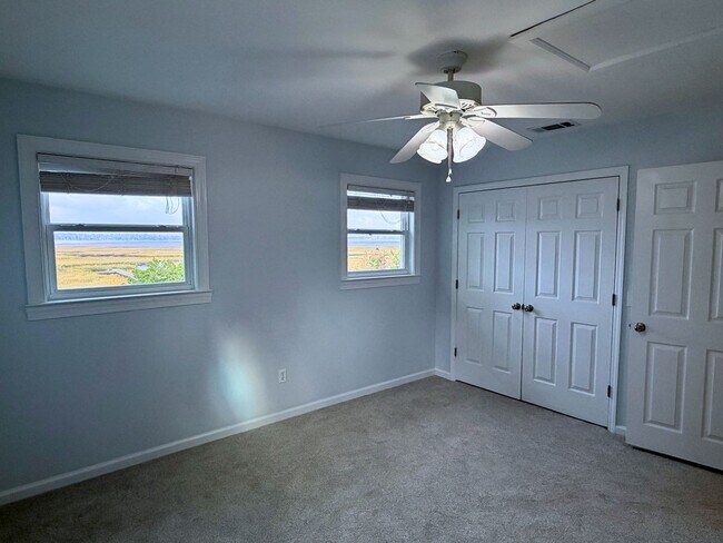 Building Photo - Spacious 4 Bedroom, 2.5 Bath Home with Stunning Marsh Views