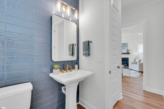 Building Photo - 505 Lumpkin St