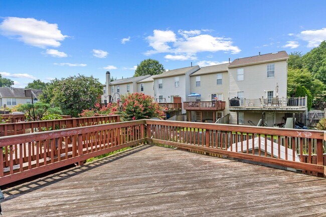 Building Photo - 5411 Castlestone Dr