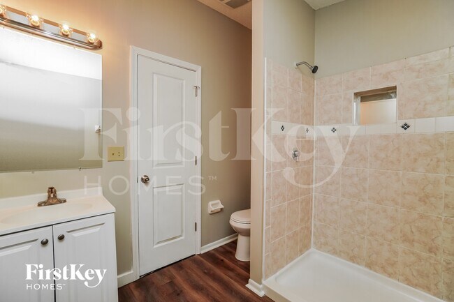 Building Photo - 3025 Casper Ave