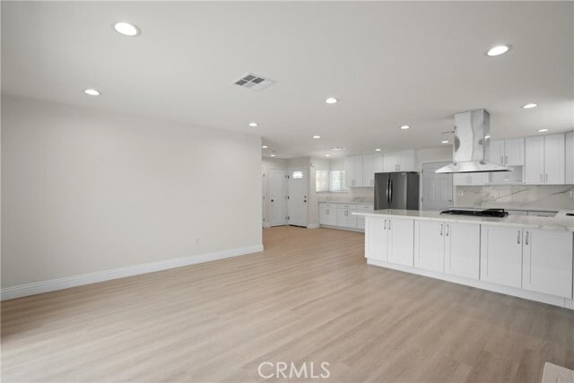 Building Photo - 18543 Adivino St