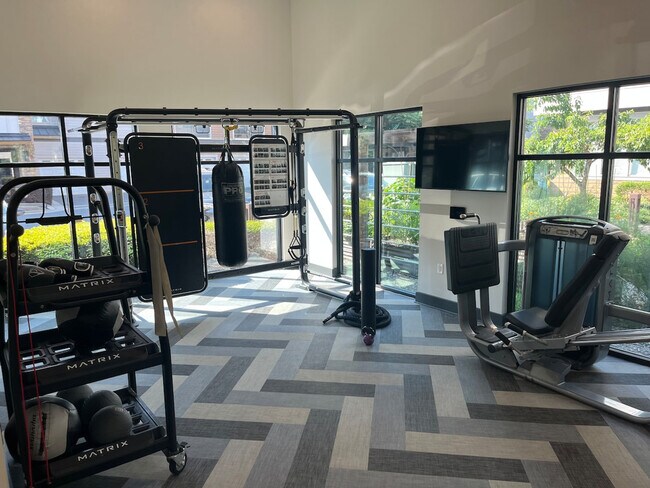 Building Photo - 6408 Providence Farm Ln