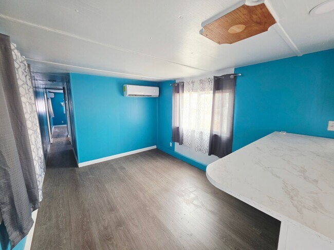 Building Photo - 1779 Artesia Dr