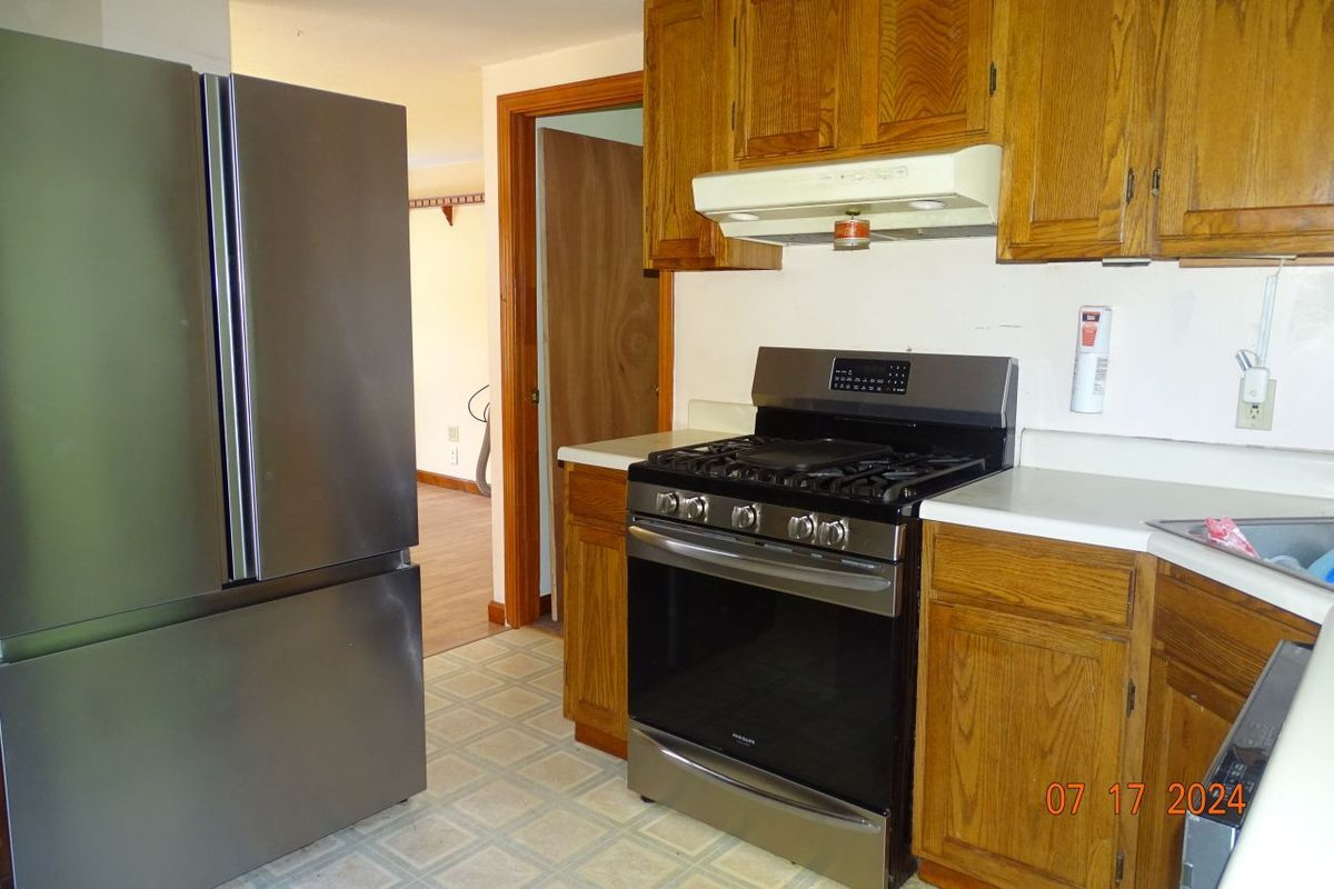 Building Photo - 410 Bald Hill Rd