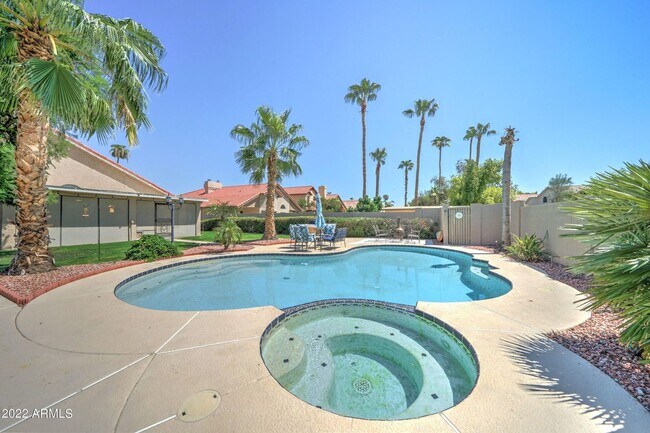 Building Photo - Resort-Style Furnished Rental in Arrowhead Ranch