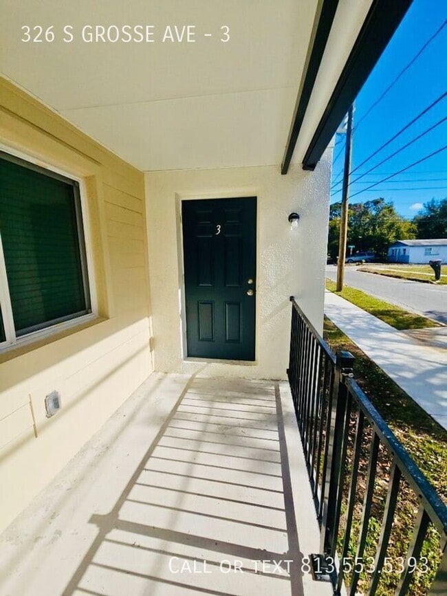 Building Photo - 326 S Grosse Ave