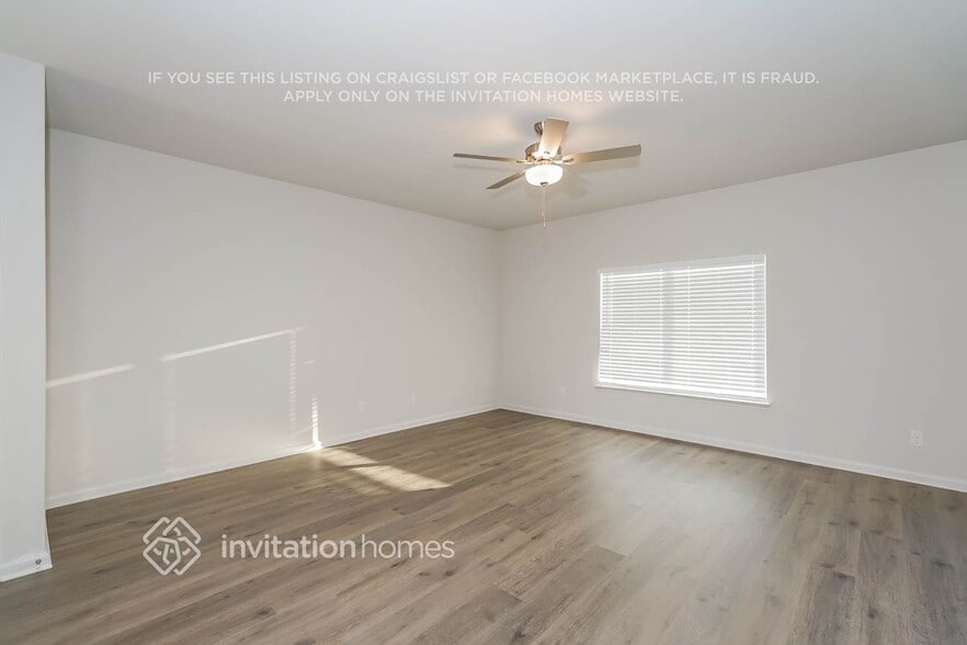 Building Photo - 10032 Pilot Pl