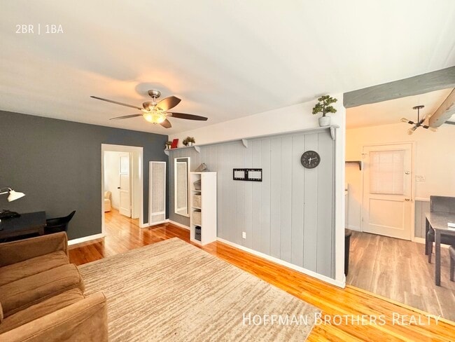 Building Photo - 12429 Chandler Blvd