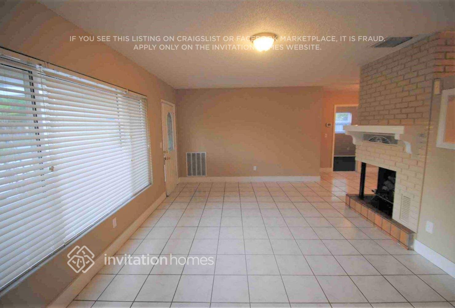 Building Photo - 1856 Greenhill Dr