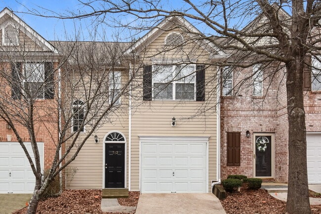 Building Photo - 713 Celeste Ln