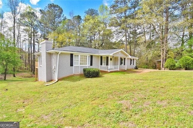 Building Photo - 86 Regency Way SE