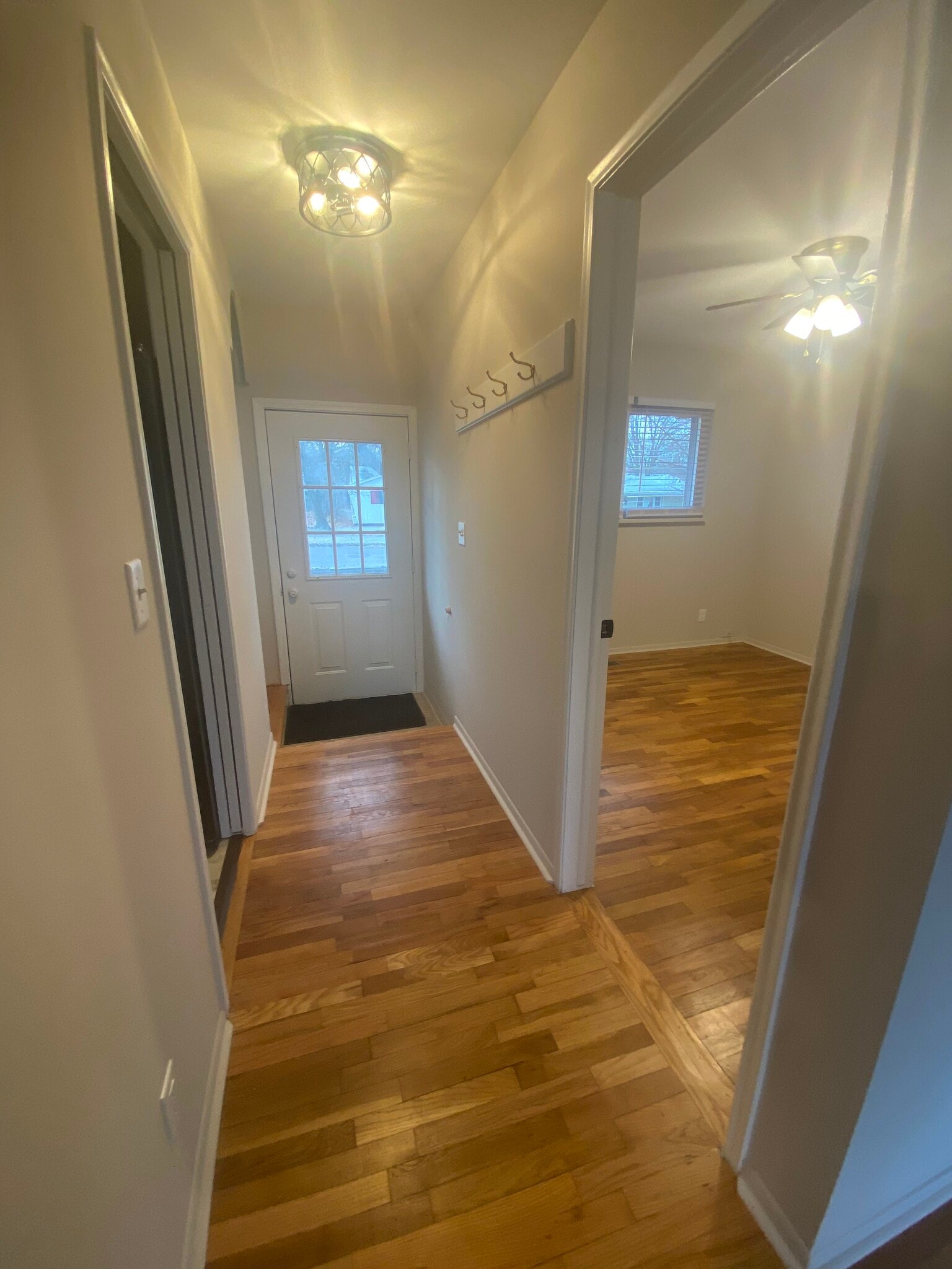 Building Photo - 1900 Holly Way