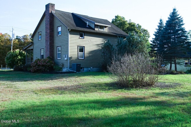Building Photo - 48 Smith Bridge Rd
