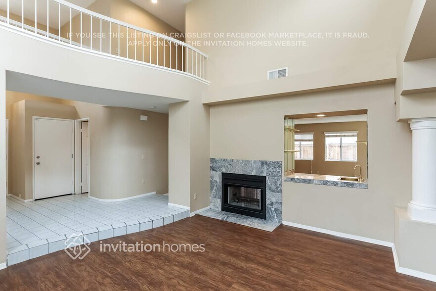 Building Photo - 40032 White Leaf Ln