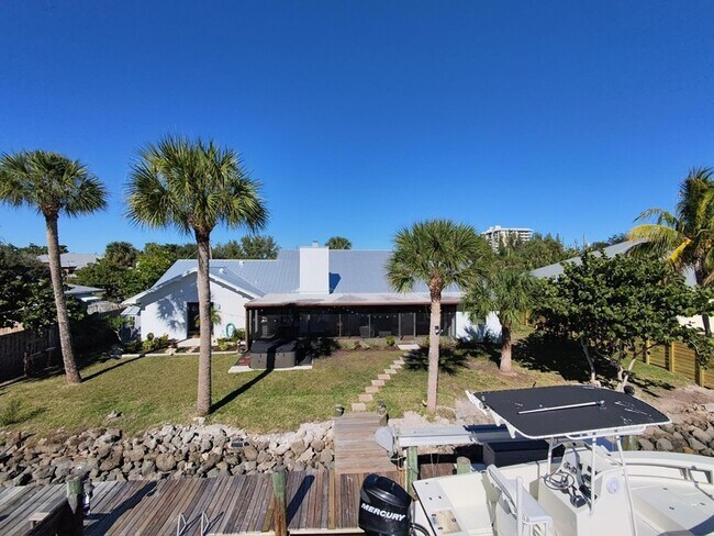 Building Photo - 929 Jackson Way