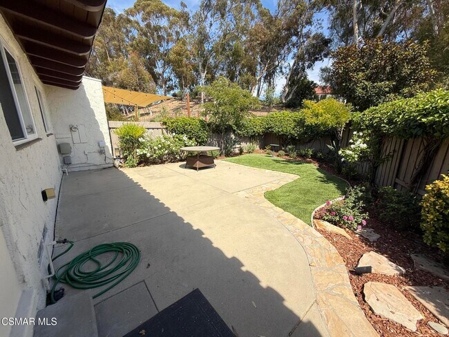 Building Photo - 914 Dunbar Ln