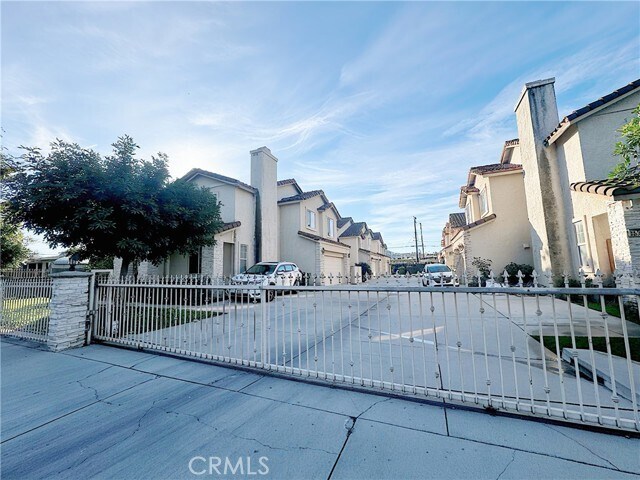 Building Photo - 15758 Cadwell St