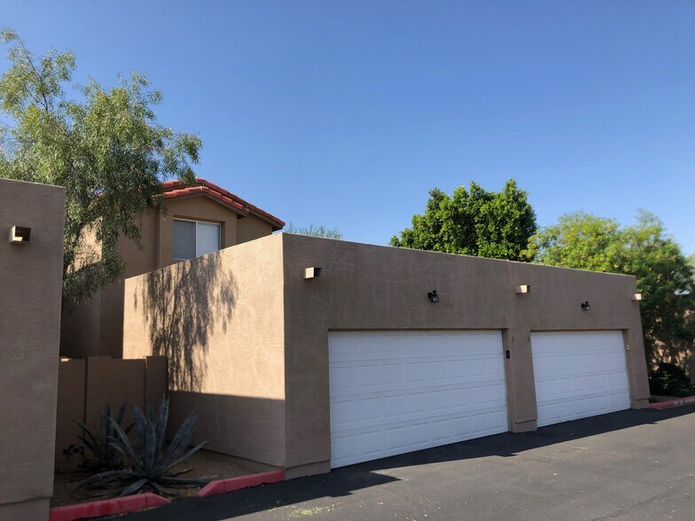 Building Photo - 17610 N 17th Pl