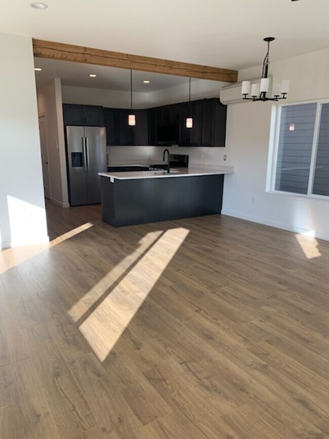 Building Photo - Brand new construction