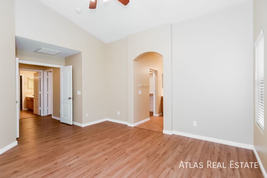 Building Photo - 34724 N Barzona Trail