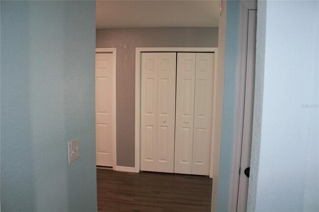 Building Photo - 1014 Meadowood Pointe Rd