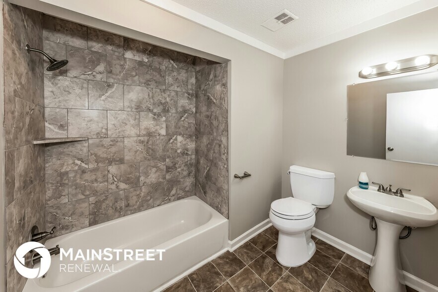 Building Photo - 1626 Mardis Dr