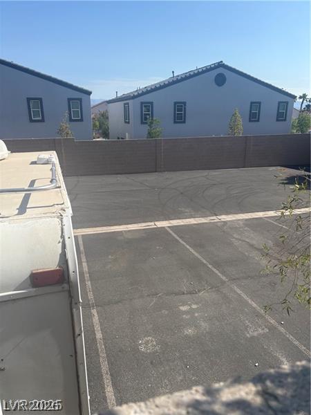 Building Photo - 8004 Celestial Ave