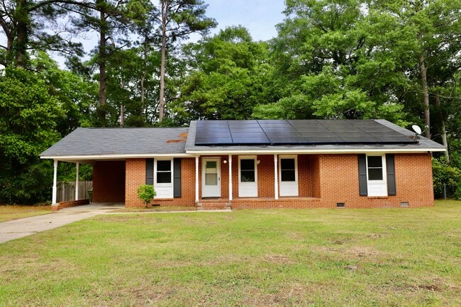 Building Photo - 807 N Guignard Dr