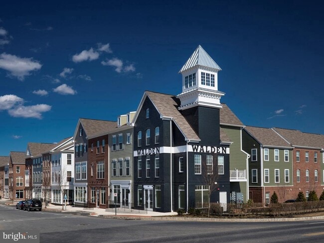 Building Photo - 90 Hoke Farm Way