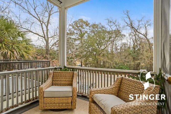 Building Photo - 3 Market-2