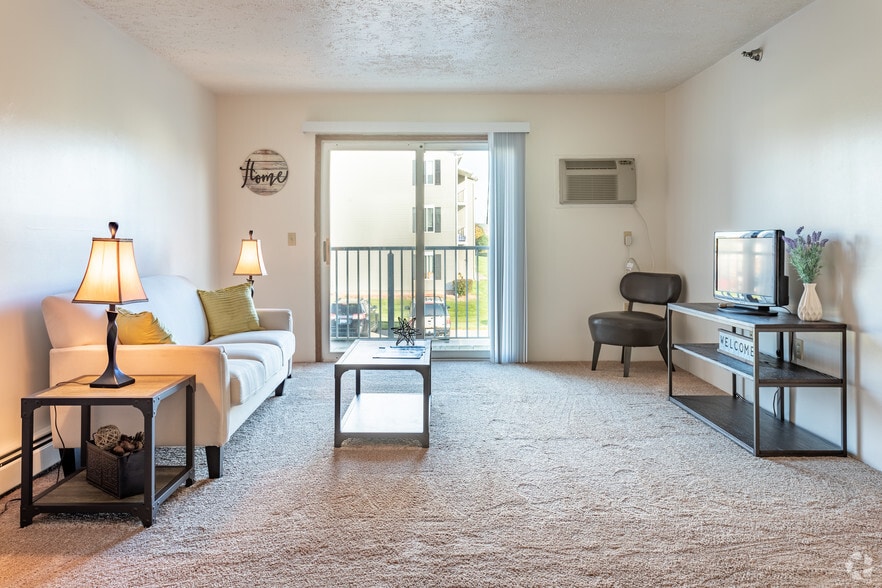 Woodbury Estates Apartments 3100 S Winter St Adrian MI 49221