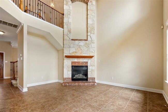Building Photo - 15 Mountain Terrace Cove