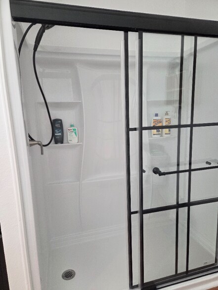 Building Photo - 145 Turnberry Way