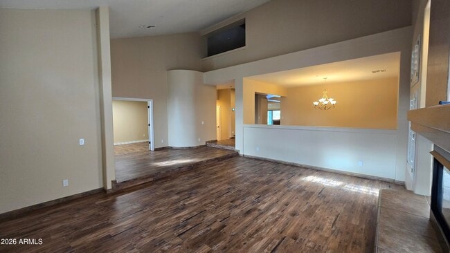 Building Photo - 9658 W Pinnacle Vista Dr