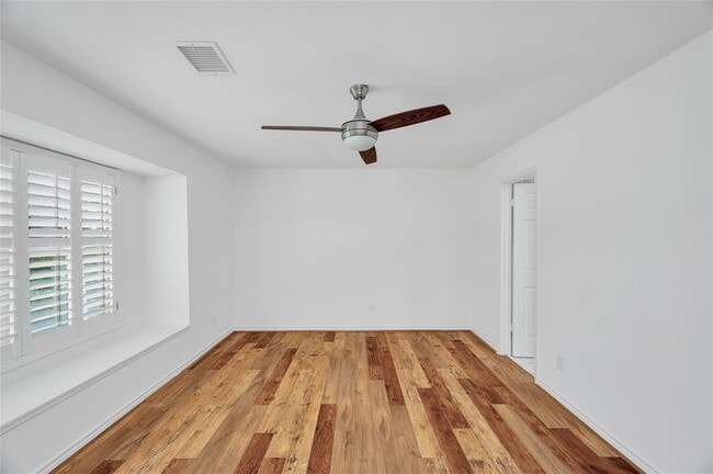 Building Photo - 14719 Barryknoll Ln