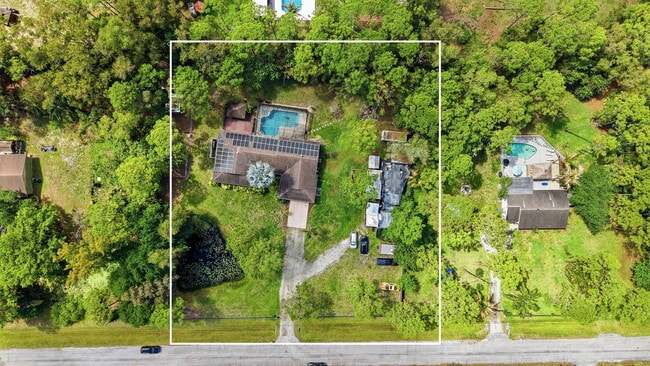 Building Photo - 12356 61st St N