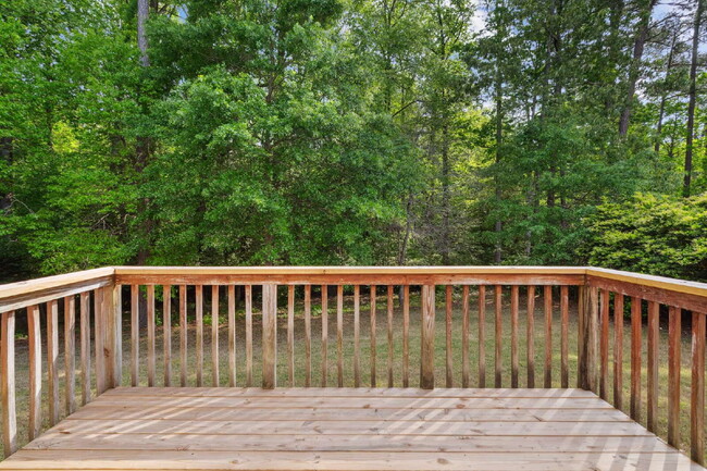 Building Photo - Spacious 4-Bedroom Retreat in Fuquay-Varin...