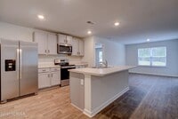 Building Photo - 418 High Ridge Ct