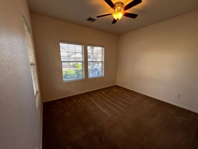 Building Photo - 12689 E Viento St