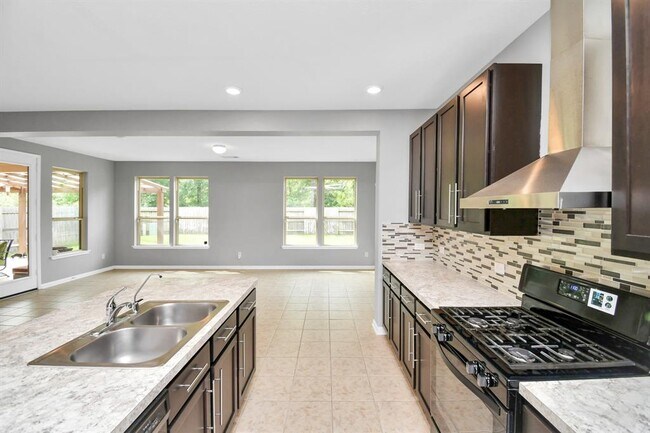 Building Photo - 14018 Harmony Ridge Trl