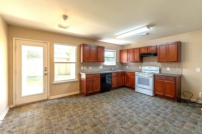 Building Photo - 20606 Bishops Gate Ln