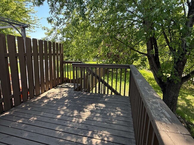 Building Photo - 3502 28th St SW